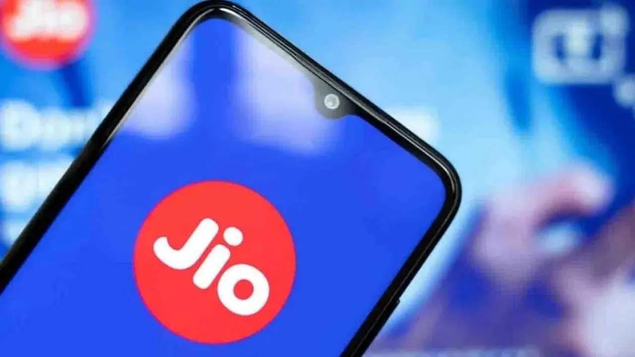 Reliance Jio: ಬರೋಬ್ಬರಿ 168GB ಡೇಟಾ: ಜಿಯೋದ ಈ ಪ್ಲಾನ್ ಹಾಕಿಸಿಕೊಂಡರೆ ಟೆನ್ಶನ್ ಬೇಡ