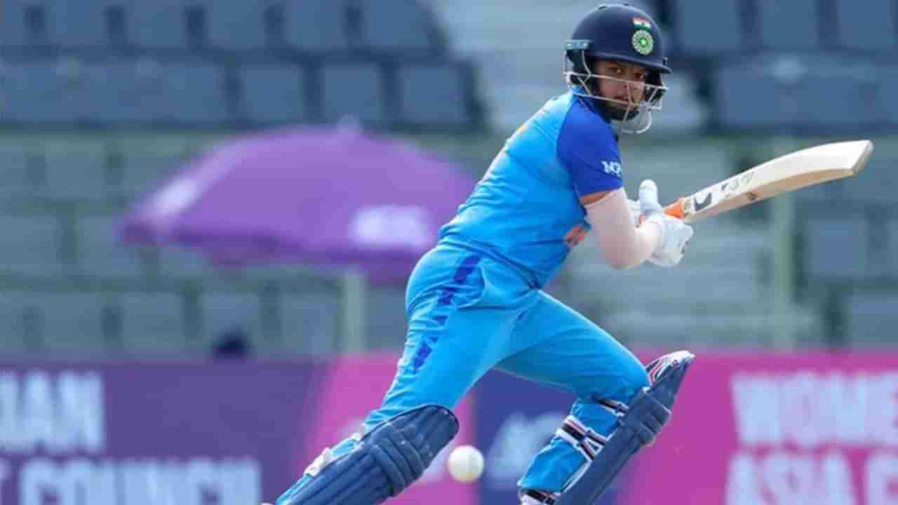 Womens Asia Cup Semi Final: ಸೆಮಿಫೈನಲ್ ಪಂದ್ಯದಲ್ಲಿ 6 ಎಸೆತಗಳಲ್ಲಿ 26 ರನ್ ಚಚ್ಚಿದ ಶಫಾಲಿ..!