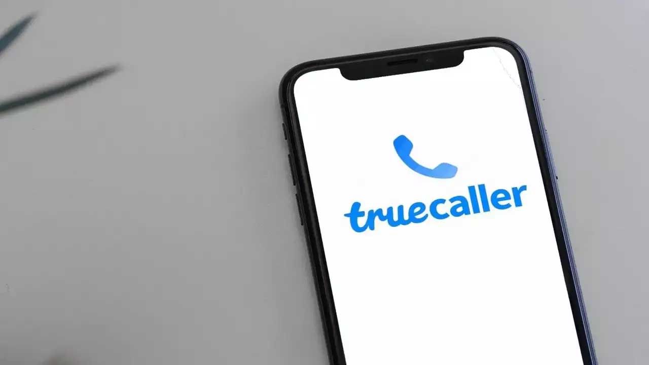 Truecaller: ಟ್ರೂ ಕಾಲರ್​ನಲ್ಲಿ ಕಾಣಿಸುವ ನಿಮ್ಮ ಹೆಸರನ್ನು ಬದಲಾಯಿಸಬೇಕೇ: ಇಲ್ಲಿದೆ ನೋಡಿ ಟ್ರಿಕ್