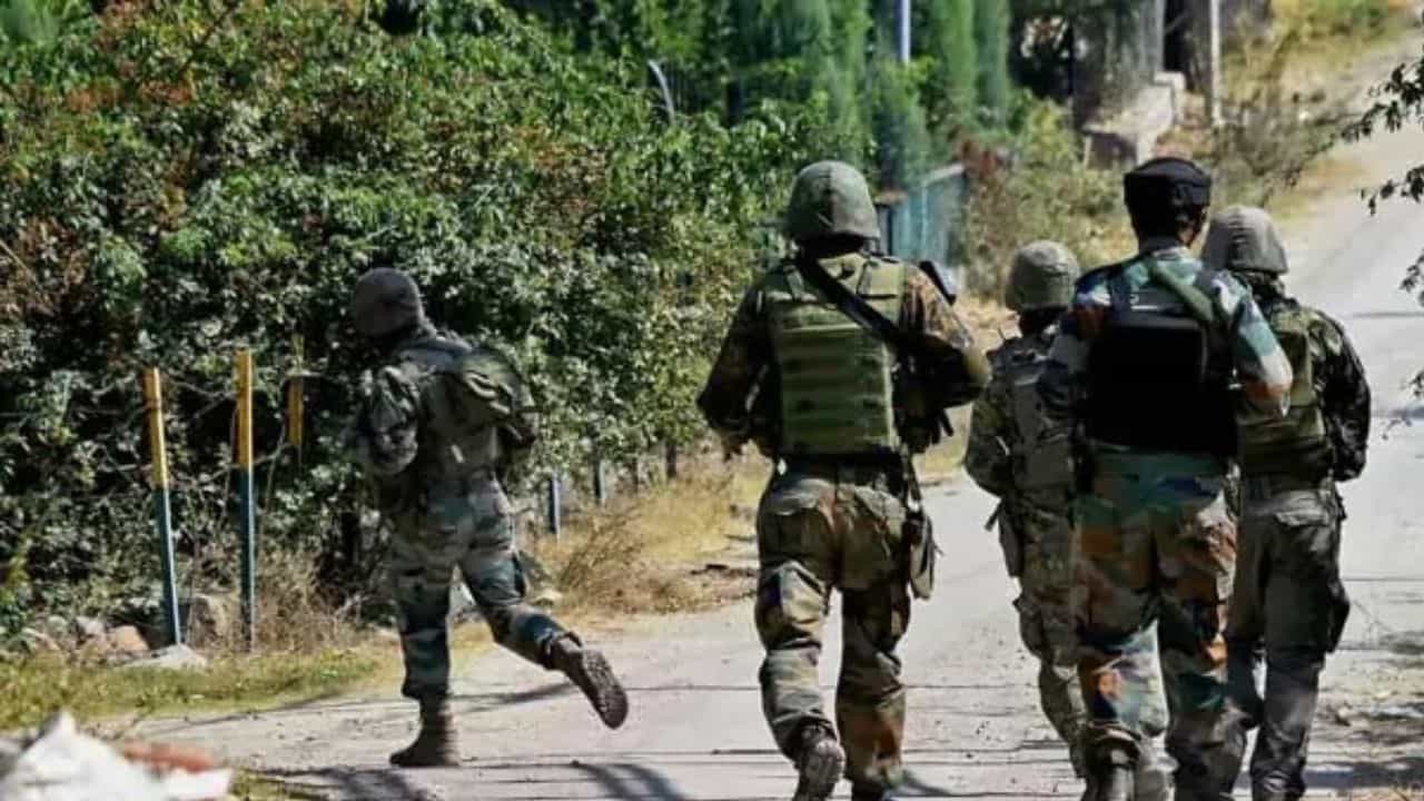 AFSPA: ಸಶಸ್ತ್ರ ಪಡೆಗಳ ವಿಶೇಷ ಅಧಿಕಾರ ಕಾಯ್ದೆಯನ್ನು ಅರುಣಾಚಲ ಮತ್ತು ನಾಗಾಲ್ಯಾಂಡ್ನಲ್ಲಿ ವಿಸ್ತರಿಸಿದ ಕೇಂದ್ರ AFSPA: ಸಶಸ್ತ್ರ ಪಡೆಗಳ ವಿಶೇಷ ಅಧಿಕಾರ ಕಾಯ್ದೆಯನ್ನು ಅರುಣಾಚಲ ಮತ್ತು ನಾಗಾಲ್ಯಾಂಡ್ನಲ್ಲಿ ವಿಸ್ತರಿಸಿದ ಕೇಂದ್ರ