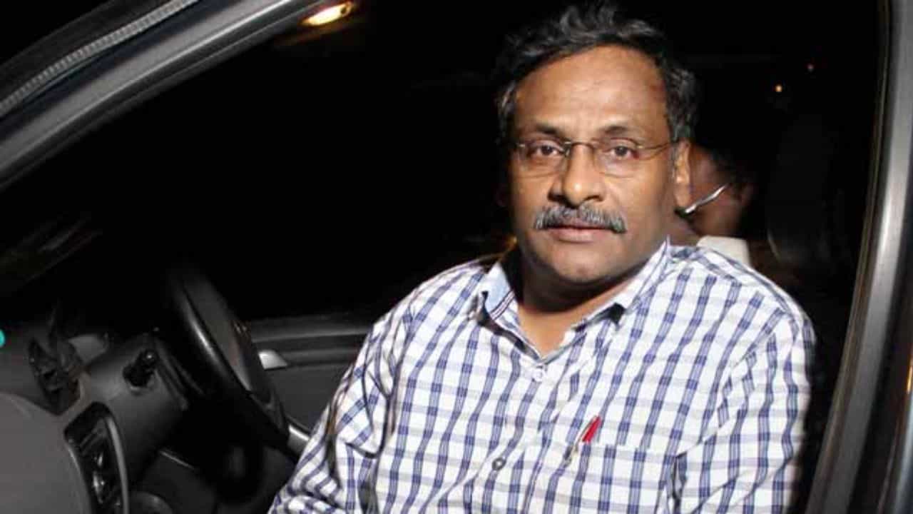 Maoist Link Case: ಮಾವೋವಾದಿಗಳ ಜತೆ ನಂಟು, ಮಾಜಿ ಪ್ರೊಫೆಸರ್ ಜಿಎನ್ ಸಾಯಿಬಾಬಾ ಬಿಡುಗಡೆ ಆದೇಶ ತಡೆ ಹಿಡಿದ ಸುಪ್ರೀಂ Maoist Link Case: ಮಾವೋವಾದಿಗಳ ಜತೆ ನಂಟು, ಮಾಜಿ ಪ್ರೊಫೆಸರ್ ಜಿಎನ್ ಸಾಯಿಬಾಬಾ ಬಿಡುಗಡೆ ಆದೇಶ ತಡೆ ಹಿಡಿದ ಸುಪ್ರೀಂ