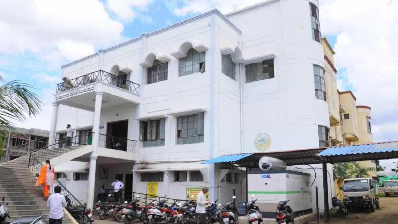 ಚುನಾವಣೆಗೆ ಸಜ್ಜಾದ ವಿಜಯಪುರ ಮಹಾನಗರ ಪಾಲಿಕೆ: ನಾಳೆ ಬೆಳಗ್ಗೆ 7 ಗಂಟೆಯಿಂದ ಮತದಾನ ಶುರು ಚುನಾವಣೆಗೆ ಸಜ್ಜಾದ ವಿಜಯಪುರ ಮಹಾನಗರ ಪಾಲಿಕೆ: ನಾಳೆ ಬೆಳಗ್ಗೆ 7 ಗಂಟೆಯಿಂದ ಮತದಾನ ಶುರು