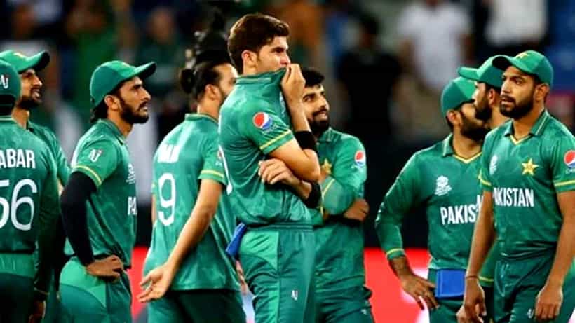 India vs Pakistan: ಪಾಕ್ ತಂಡಕ್ಕೆ ಬಿಗ್ ಶಾಕ್: ಸ್ಟಾರ್ ಆಟಗಾರ ಔಟ್