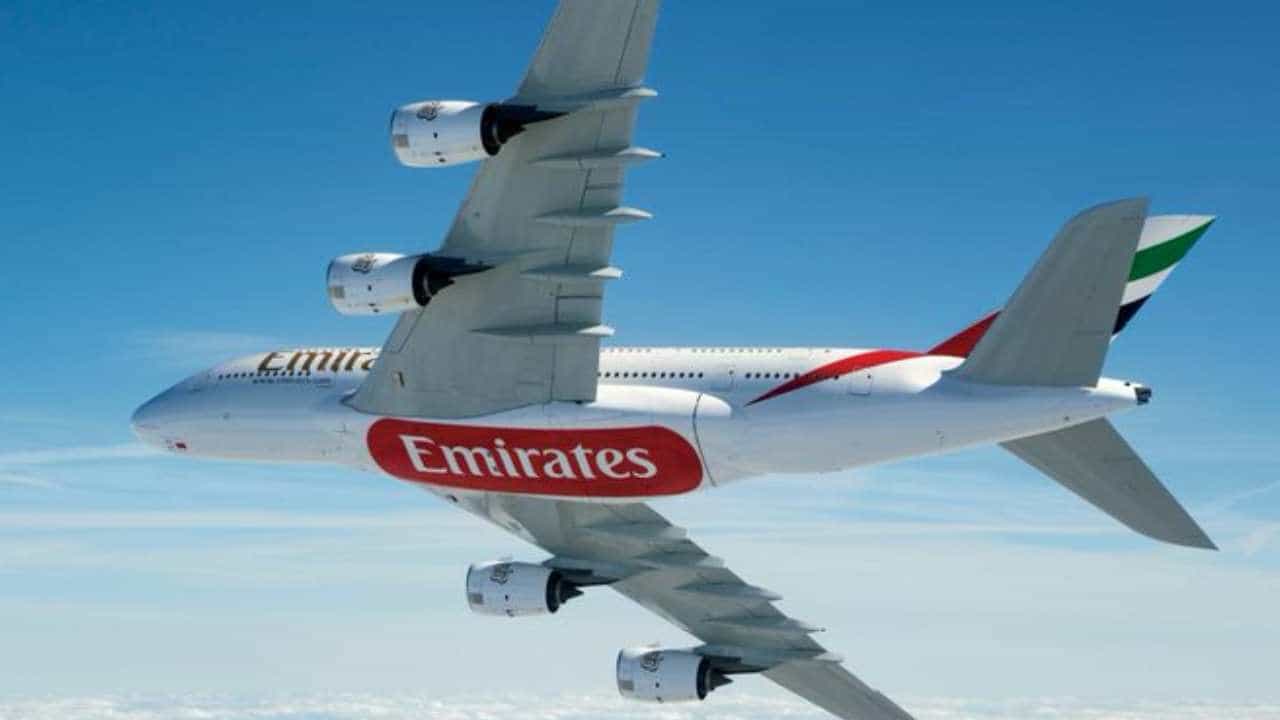 World's Largest Plane: ಬೆಂಗಳೂರಿಗೆ ಬಂದಿಳಿದ ವಿಶ್ವದ ಅತಿದೊಡ್ಡ ವಿಮಾನ: ಐತಿಹಾಸಿಕ ಕ್ಷಣಕ್ಕೆ ಸಾಕ್ಷಿಯಾದ ಕೆಂಪೇಗೌಡ ಏರ್ಪೋರ್ಟ್ World's Largest Plane: ಬೆಂಗಳೂರಿಗೆ ಬಂದಿಳಿದ ವಿಶ್ವದ ಅತಿದೊಡ್ಡ ವಿಮಾನ: ಐತಿಹಾಸಿಕ ಕ್ಷಣಕ್ಕೆ ಸಾಕ್ಷಿಯಾದ ಕೆಂಪೇಗೌಡ ಏರ್ಪೋರ್ಟ್