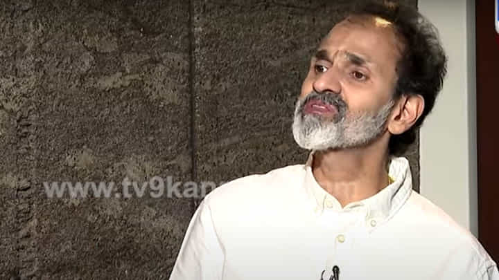 ‘ನನ್ನ ಅಪ್ಪಾಜಿಗೆ ದೇವರು ಒಂದೊಳ್ಳೆಯ ಪ್ಯಾಕೇಜ್ ಕೊಟ್ಟು ಕಳುಹಿಸಿದ್ದರು’: ರಾಘವೇಂದ್ರ ರಾಜ್ಕುಮಾರ್ ‘ನನ್ನ ಅಪ್ಪಾಜಿಗೆ ದೇವರು ಒಂದೊಳ್ಳೆಯ ಪ್ಯಾಕೇಜ್ ಕೊಟ್ಟು ಕಳುಹಿಸಿದ್ದರು’: ರಾಘವೇಂದ್ರ ರಾಜ್ಕುಮಾರ್