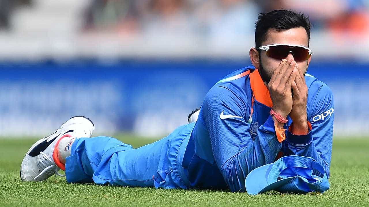 Virat Kohli: ವಿರಾಟ್ ಕೊಹ್ಲಿಯ ಬಂಧನಕ್ಕೆ ಟ್ವಿಟರ್ನಲ್ಲಿ ಆಗ್ರಹ..! Virat Kohli: ವಿರಾಟ್ ಕೊಹ್ಲಿಯ ಬಂಧನಕ್ಕೆ ಟ್ವಿಟರ್ನಲ್ಲಿ ಆಗ್ರಹ..!