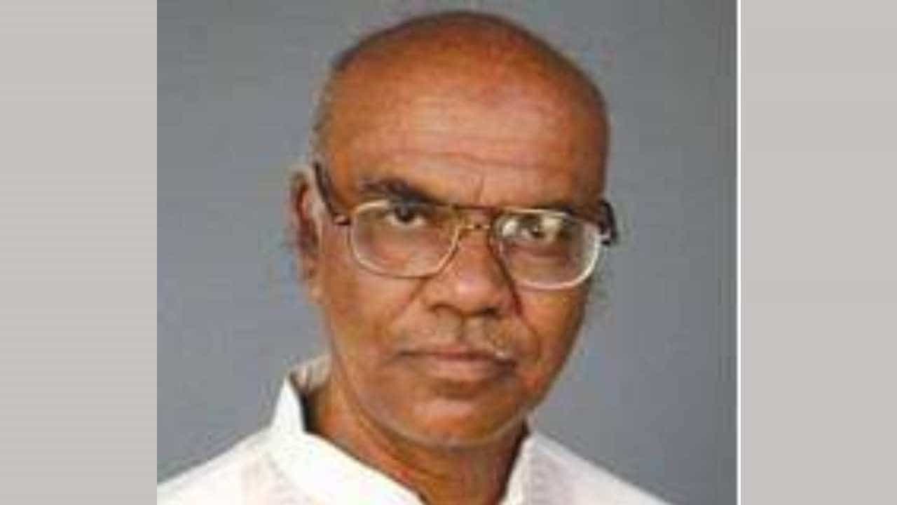 S.M.ಕೃಷ್ಣ ಸಂಪುಟದಲ್ಲಿ ಕ್ರೀಡಾ ಸಚಿವರಾಗಿದ್ದ ಜಬ್ಬಾರ್ ಖಾನ್ ಹೊನ್ನಳ್ಳಿ ನಿಧನ S.M.ಕೃಷ್ಣ ಸಂಪುಟದಲ್ಲಿ ಕ್ರೀಡಾ ಸಚಿವರಾಗಿದ್ದ ಜಬ್ಬಾರ್ ಖಾನ್ ಹೊನ್ನಳ್ಳಿ ನಿಧನ