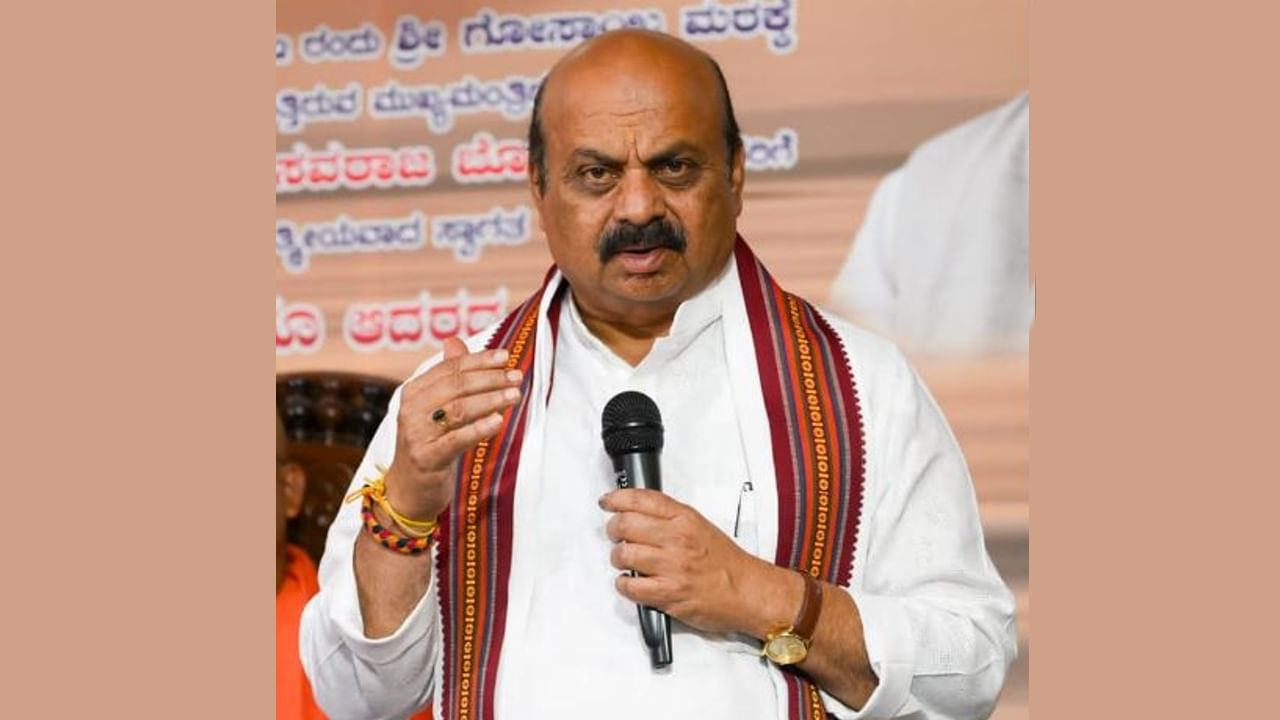 ರಾಹುಲ್ ಗಾಂಧಿ ಪತ್ತೆ ಹಚ್ಚಿದ್ದ ಗಾಯಗೊಂಡ ಆನೆ ಮರಿಗೆ ಸೂಕ್ತ ಚಿಕಿತ್ಸೆ: ಸಿಎಂ ಬಸವರಾಜ ಬೊಮ್ಮಾಯಿ ಭರವಸೆ ರಾಹುಲ್ ಗಾಂಧಿ ಪತ್ತೆ ಹಚ್ಚಿದ್ದ ಗಾಯಗೊಂಡ ಆನೆ ಮರಿಗೆ ಸೂಕ್ತ ಚಿಕಿತ್ಸೆ: ಸಿಎಂ ಬಸವರಾಜ ಬೊಮ್ಮಾಯಿ ಭರವಸೆ