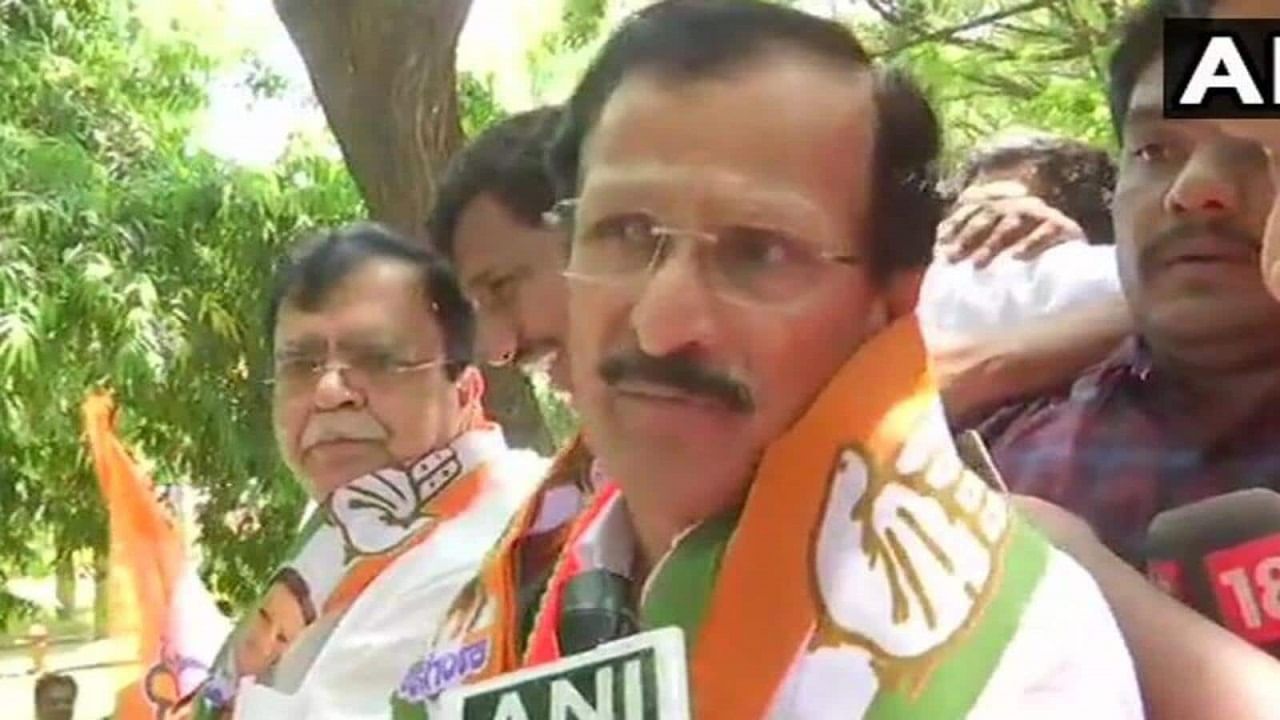 ಕಾಂಗ್ರೆಸ್ ತೊರೆದಿದ್ದ ಮಾಜಿ ಸಂಸದ ಮುದ್ದಹನುಮೇಗೌಡ ಬಿಜೆಪಿ ಸೇರ್ಪಡೆಗೆ ಮುಹೂರ್ತ ಫಿಕ್ಸ್
