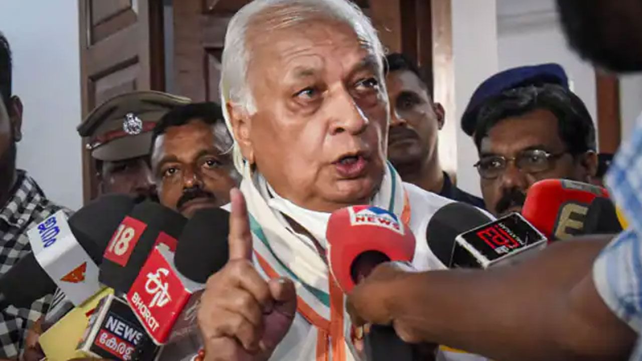 ಕೇರಳ ಕಲಾಮಂಡಲಂ ಡೀಮ್ಡ್ ವಿಶ್ವವಿದ್ಯಾನಿಲಯದ ಕುಲಪತಿ ಸ್ಥಾನದಿಂದ ರಾಜ್ಯಪಾಲರನ್ನು ತೆರವು ಮಾಡಿದ ಪಿಣರಾಯಿ ವಿಜಯನ್ ಸರ್ಕಾರ ಕೇರಳ ಕಲಾಮಂಡಲಂ ಡೀಮ್ಡ್ ವಿಶ್ವವಿದ್ಯಾನಿಲಯದ ಕುಲಪತಿ ಸ್ಥಾನದಿಂದ ರಾಜ್ಯಪಾಲರನ್ನು ತೆರವು ಮಾಡಿದ ಪಿಣರಾಯಿ ವಿಜಯನ್ ಸರ್ಕಾರ
