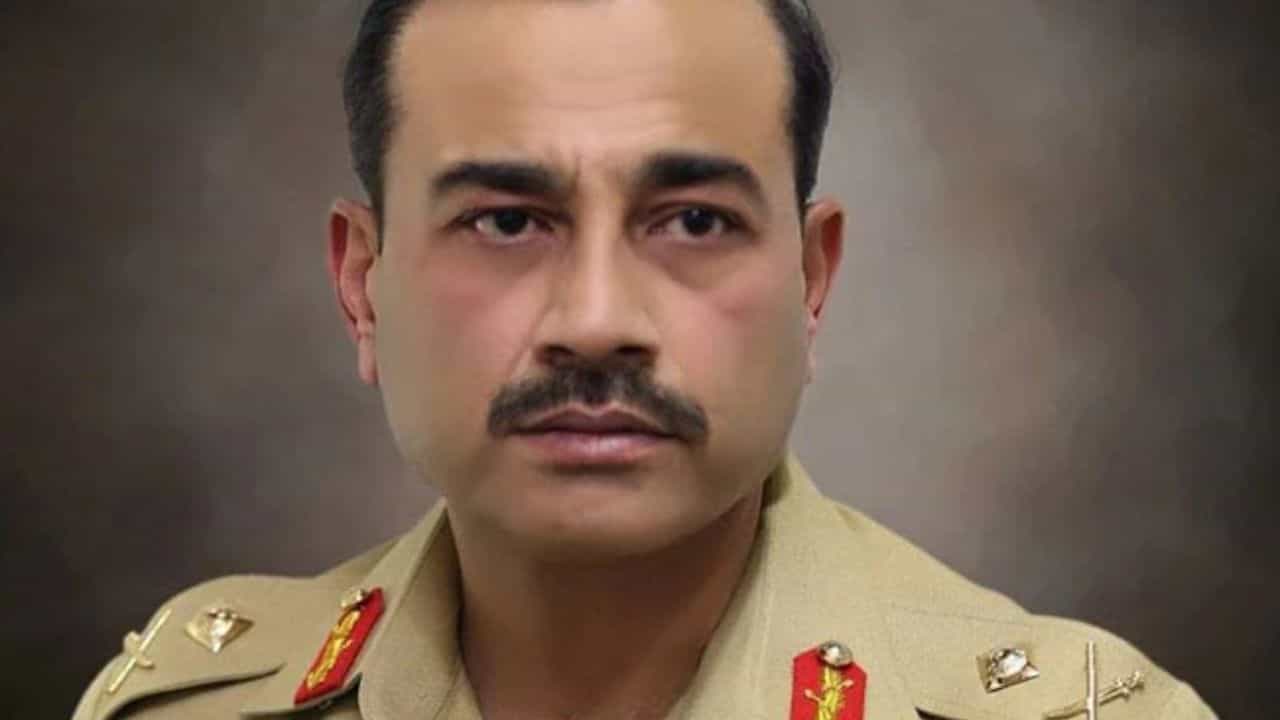 Pakistan Army chief: ಅಸೀಂ ಮುನೀರ್ ಪಾಕಿಸ್ತಾನ ಸೇನೆಯ ನೂತನ ಮುಖ್ಯಸ್ಥರಾಗಿ ನೇಮಕ Pakistan Army chief: ಅಸೀಂ ಮುನೀರ್ ಪಾಕಿಸ್ತಾನ ಸೇನೆಯ ನೂತನ ಮುಖ್ಯಸ್ಥರಾಗಿ ನೇಮಕ