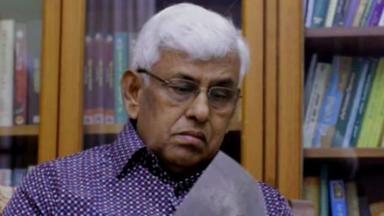 New Pontiff: ಶೀಘ್ರ ಬಂಡೇಮಠಕ್ಕೆ ಹೊಸ ಮಠಾಧೀಶರ ನೇಮಕ, ಸಚ್ಚಾರಿತ್ರ್ಯ-ವಿದ್ಯಾವಂತ-ಆಧ್ಯಾತ್ಮಿಕ ಜ್ಞಾನ ಇರುವವರ ಹುಡುಕಲಾಗುವುದು -ಪರಮಶಿವಯ್ಯ ಹೇಳಿಕೆ New Pontiff: ಶೀಘ್ರ ಬಂಡೇಮಠಕ್ಕೆ ಹೊಸ ಮಠಾಧೀಶರ ನೇಮಕ, ಸಚ್ಚಾರಿತ್ರ್ಯ-ವಿದ್ಯಾವಂತ-ಆಧ್ಯಾತ್ಮಿಕ ಜ್ಞಾನ ಇರುವವರ ಹುಡುಕಲಾಗುವುದು -ಪರಮಶಿವಯ್ಯ ಹೇಳಿಕೆ