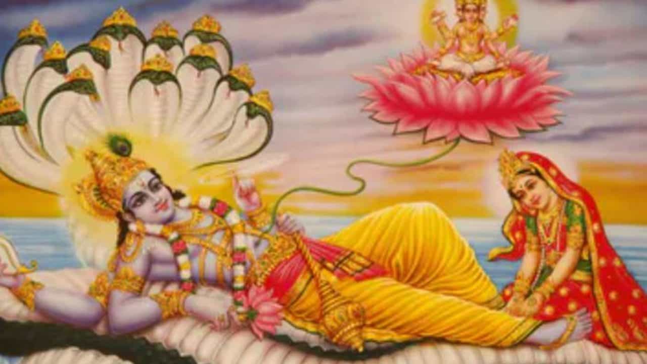 ಉತ್ಥಾನ ಏಕಾದಶಿ: ವಿಷ್ಣುವಿನ ಕೃಪೆಗಾಗಿ ಏನು ಮಾಡಬೇಕು ಮತ್ತು ಏನೆಲ್ಲಾ ಮಾಡಬಾರದು, ಇಲ್ಲಿದೆ ಮಾಹಿತಿ ಉತ್ಥಾನ ಏಕಾದಶಿ: ವಿಷ್ಣುವಿನ ಕೃಪೆಗಾಗಿ ಏನು ಮಾಡಬೇಕು ಮತ್ತು ಏನೆಲ್ಲಾ ಮಾಡಬಾರದು, ಇಲ್ಲಿದೆ ಮಾಹಿತಿ