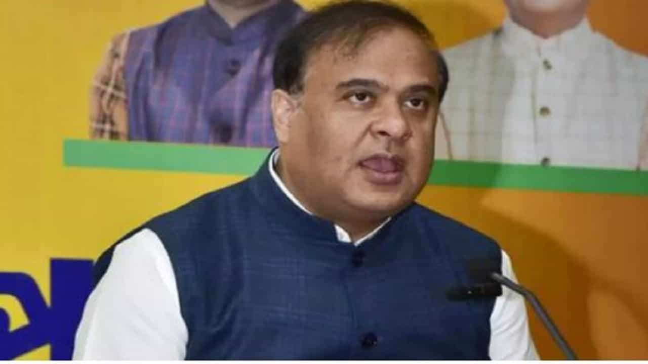 AICC ಅಧ್ಯಕ್ಷ ಚುನಾವಣೆಯಲ್ಲಿ ತರೂರ್ಗೆ ಮತ ಹಾಕಿದ್ದ 1,000 ಕಾಂಗ್ರೆಸ್ ನಾಯಕರು ಶೀಘ್ರ ಬಿಜೆಪಿಗೆ: ಸಂಚಲನ ಮೂಡಿದ ಅಸ್ಸಾಂ ಸಿಎಂ ಹೇಳಿಕೆ! AICC ಅಧ್ಯಕ್ಷ ಚುನಾವಣೆಯಲ್ಲಿ ತರೂರ್ಗೆ ಮತ ಹಾಕಿದ್ದ 1,000 ಕಾಂಗ್ರೆಸ್ ನಾಯಕರು ಶೀಘ್ರ ಬಿಜೆಪಿಗೆ: ಸಂಚಲನ ಮೂಡಿದ ಅಸ್ಸಾಂ ಸಿಎಂ ಹೇಳಿಕೆ!