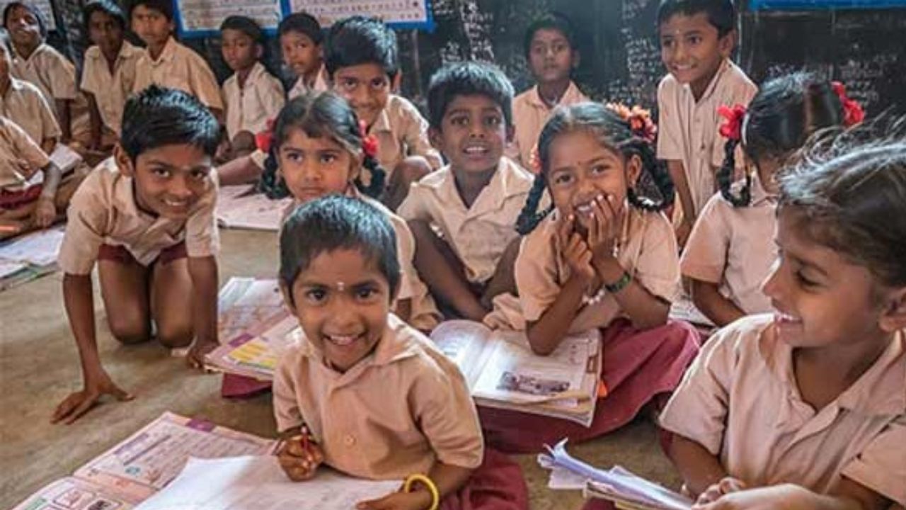 Childrens Day 2022: ಈ ಬಾರಿಯ ಮಕ್ಕಳ ದಿನಾಚರಣೆ ಹೊಸ ಕಲ್ಪನೆಯನ್ನು ಸೃಷ್ಟಿ ಮಾಡಬೇಕಿದೆ Childrens Day 2022: ಈ ಬಾರಿಯ ಮಕ್ಕಳ ದಿನಾಚರಣೆ ಹೊಸ ಕಲ್ಪನೆಯನ್ನು ಸೃಷ್ಟಿ ಮಾಡಬೇಕಿದೆ