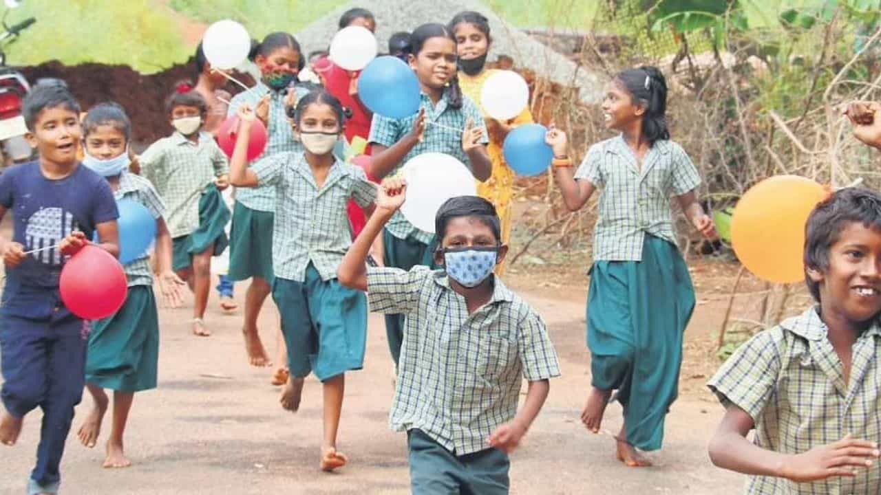 Children's Day 2022: ಬಾಲ್ಯವೆಂಬ ಸುಂದರ ಪ್ರಪಂಚದಲ್ಲಿ ನಮ್ಮ ದಿನದ ಸಂಭ್ರಮ ಅದ್ಭುತ Children's Day 2022: ಬಾಲ್ಯವೆಂಬ ಸುಂದರ ಪ್ರಪಂಚದಲ್ಲಿ ನಮ್ಮ ದಿನದ ಸಂಭ್ರಮ ಅದ್ಭುತ