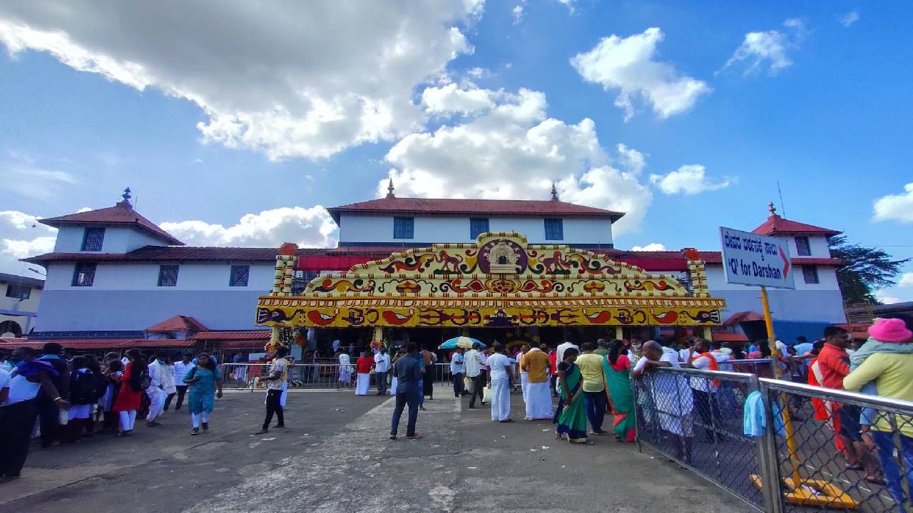 Dharmasthala Lakshadeepotsava: ಐದು ದಿನಗಳು ನಡೆಯುವ ಧರ್ಮಸ್ಥಳ ಲಕ್ಷದೀಪೋತ್ಸವಕ್ಕೆ ದಿನಾಂಕ ನಿಗದಿ, ಕಾರ್ಯಕ್ರಮ ವಿವರ ಇಲ್ಲಿದೆ