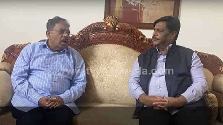 ಕುತೂಹಲ ಮೂಡಿಸಿದ ಡಾ ಜಿ ಪರಮೇಶ್ವರ ಮತ್ತು ಎಚ್ ಸಿ ಮಹಾದೇವಪ್ಪ ಖಾಸಗಿ ಭೇಟಿ! ಕುತೂಹಲ ಮೂಡಿಸಿದ ಡಾ ಜಿ ಪರಮೇಶ್ವರ ಮತ್ತು ಎಚ್ ಸಿ ಮಹಾದೇವಪ್ಪ ಖಾಸಗಿ ಭೇಟಿ!