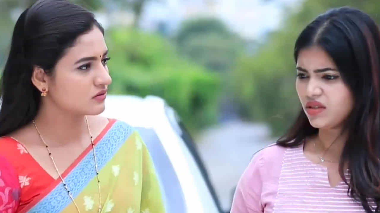 Kannadathi Serial: ಸೌಪರ್ಣಿಕಾ ಹೆಸರಿನ ಚರ್ಚೆಯಿಂದ ಬೇಸರಗೊಂಡ ಭುವಿ; ಹರ್ಷನ ಬಗ್ಗೆ ಬಂತು ಕೋಪ Kannadathi Serial: ಸೌಪರ್ಣಿಕಾ ಹೆಸರಿನ ಚರ್ಚೆಯಿಂದ ಬೇಸರಗೊಂಡ ಭುವಿ; ಹರ್ಷನ ಬಗ್ಗೆ ಬಂತು ಕೋಪ