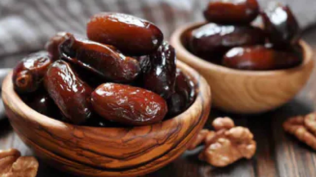 Dates Benefits: ಖರ್ಜೂರವನ್ನು ಈ ಸಮಯದಲ್ಲಿ ತಿಂದರೆ ಹೆಚ್ಚು ಪ್ರಯೋಜನಕಾರಿ, ಯಾವ ಪ್ರಮಾಣದಲ್ಲಿ ತಿನ್ನಬೇಕು?