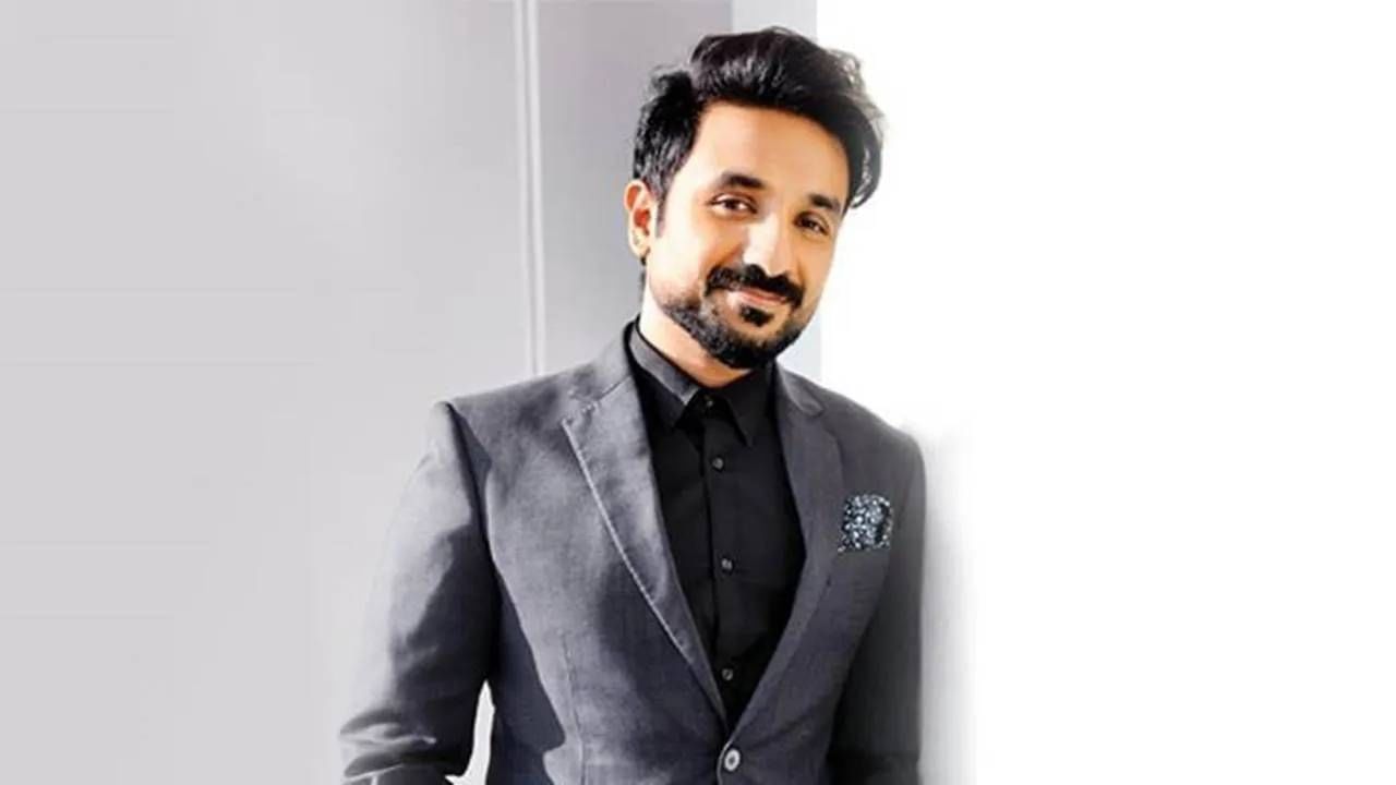 Vir Das: ಬೆಂಗಳೂರಿನಲ್ಲಿ ನಡೆಯಲಿರುವ ಹಾಸ್ಯ ಕಲಾವಿದ  ವೀರ್ ದಾಸ್​ ಕಾಮಿಡಿ ಶೋ ರದ್ದುಪಡಿಸುವಂತೆ ಹಿಂದೂ ಜನಜಾಗೃತಿ ಸಮಿತಿ ದೂರು