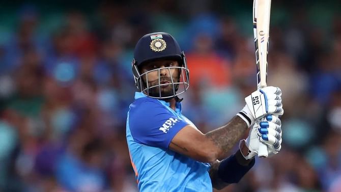 Suryakumar Yadav: ಸೂರ್ಯಕುಮಾರ್ ಯಾದವ್ ಡಯಟ್ ಬಗ್ಗೆ ಪೌಷ್ಟಿಕತಜ್ಞೆ ಶ್ವೇತಾ ಭಾಟಿಯಾ ನೀಡಿರುವ ಇಂಟರೆಸ್ಟಿಂಗ್ ವಿಷಯಗಳು ಇಲ್ಲಿವೆ Suryakumar Yadav: ಸೂರ್ಯಕುಮಾರ್ ಯಾದವ್ ಡಯಟ್ ಬಗ್ಗೆ ಪೌಷ್ಟಿಕತಜ್ಞೆ ಶ್ವೇತಾ ಭಾಟಿಯಾ ನೀಡಿರುವ ಇಂಟರೆಸ್ಟಿಂಗ್ ವಿಷಯಗಳು ಇಲ್ಲಿವೆ