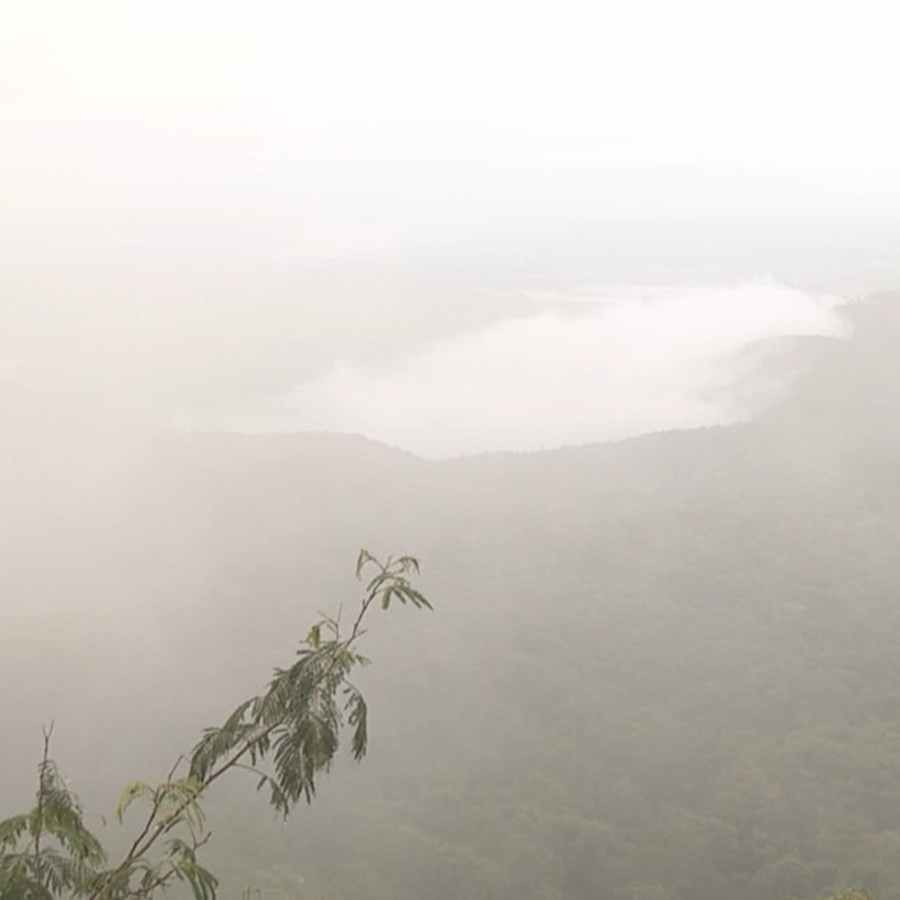 Chamarajanagar rains Clouds at Biligiri Ranganabetta heaven of earth chamarajanagara news in kannada
