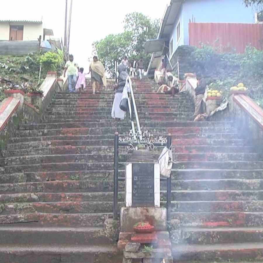 Chamarajanagar rains Clouds at Biligiri Ranganabetta heaven of earth chamarajanagara news in kannada
