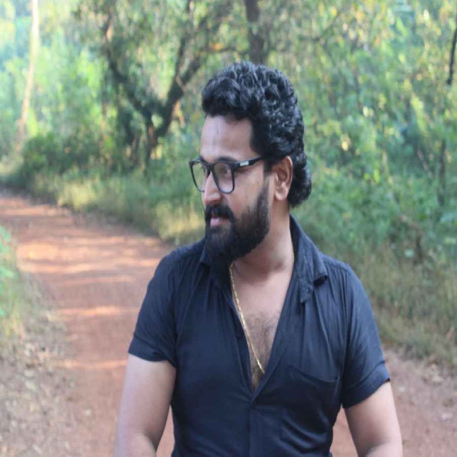 Udupi man resembling actor Rishab Shetty in Udupi news in kannada
