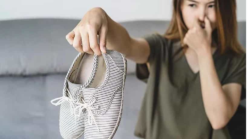 Shoes Smell: ನಿಮ್ಮ ಬೂಟುಗಳಿಂದ ಬರುತ್ತಿರುವ ದುರ್ವಾಸನೆಯನ್ನು ಹೋಗಲಾಡಿಸಲು ಈ ಸುಲಭ ವಿಧಾನಗಳ ಪ್ರಯತ್ನಿಸಿ