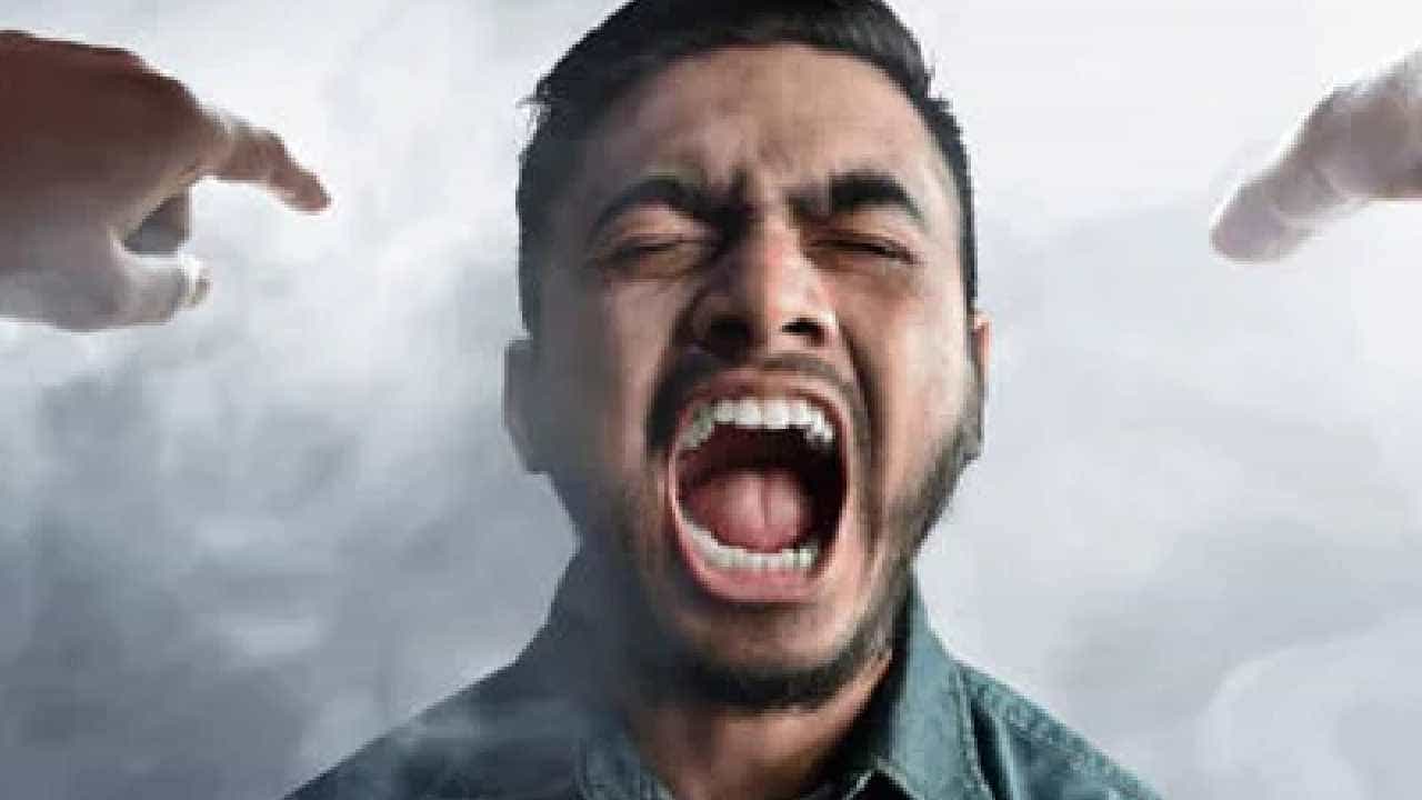 Anger Management: ಸಣ್ಣ ಪುಟ್ಟ ವಿಷಯಕ್ಕೂ ಕೋಪ ಬರುತ್ತಾ? ಈ ಸಲಹೆಗಳನ್ನು ಅನುಸರಿಸಿ ಕೂಲ್ ಆಗ್ತೀರ Anger Management: ಸಣ್ಣ ಪುಟ್ಟ ವಿಷಯಕ್ಕೂ ಕೋಪ ಬರುತ್ತಾ? ಈ ಸಲಹೆಗಳನ್ನು ಅನುಸರಿಸಿ ಕೂಲ್ ಆಗ್ತೀರ
