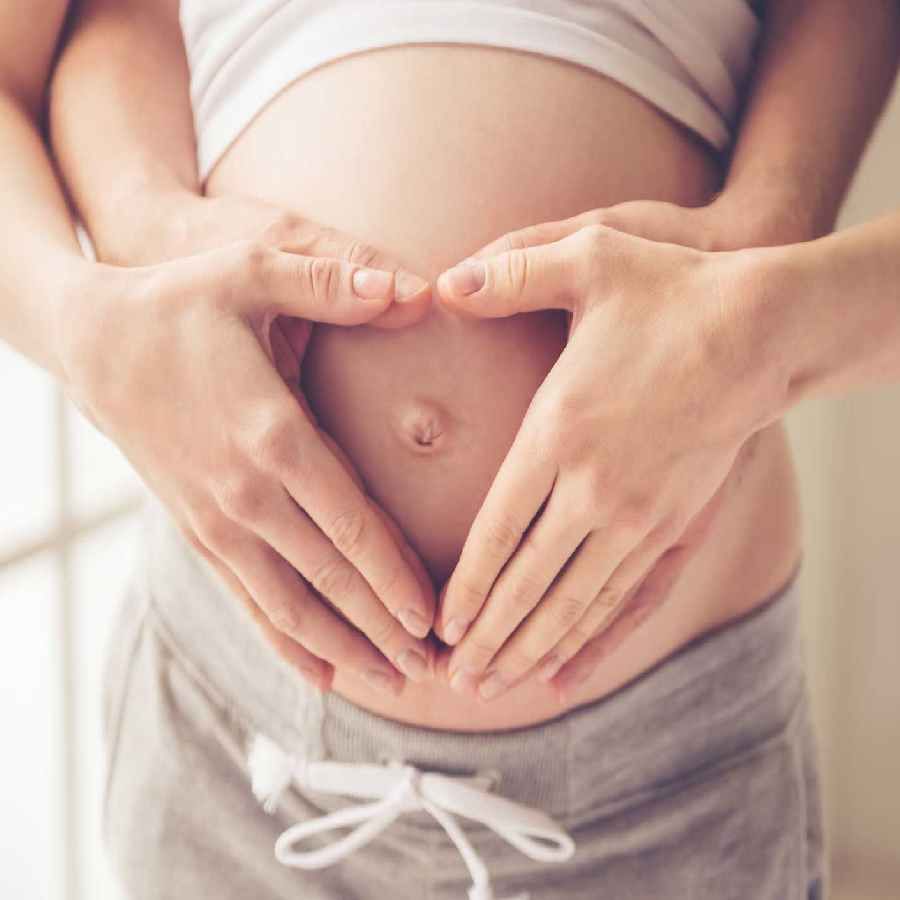 Pregnancy Tips Things to keep in mind before announcing of pregnancy to your loved ones
