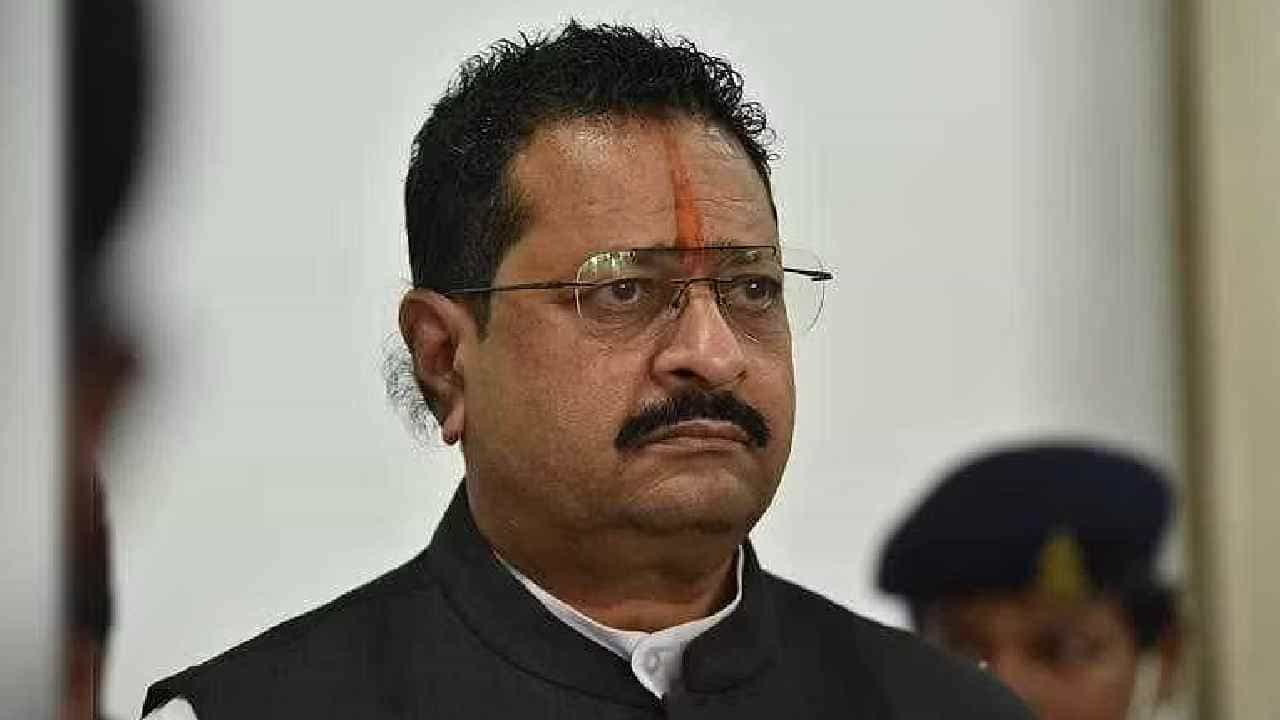 ಕೂಡಲ ಸಂಗಮ ಶ್ರೀ ಬಿಟ್ಟರೆ ಪಂಚಮಸಾಲಿ ಸಮಾಜದ ಇತರೆ ಸ್ವಾಮೀಜಿ ಬುಕ್ಕಿಂಗ್ ಸ್ವಾಮಿಗಳು: ಶಾಸಕ ಯತ್ನಾಳ್ ಆರೋಪ ಕೂಡಲ ಸಂಗಮ ಶ್ರೀ ಬಿಟ್ಟರೆ ಪಂಚಮಸಾಲಿ ಸಮಾಜದ ಇತರೆ ಸ್ವಾಮೀಜಿ ಬುಕ್ಕಿಂಗ್ ಸ್ವಾಮಿಗಳು: ಶಾಸಕ ಯತ್ನಾಳ್ ಆರೋಪ