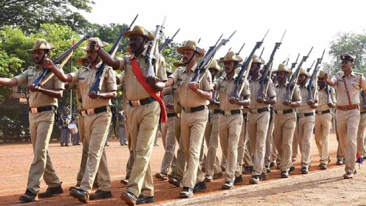 ಪೊಲೀಸ್ ಕಾನ್ಸ್ಟೇಬಲ್ ಆಕಾಂಕ್ಷಿಗಳಿಗೆ ಸಿಹಿ ಸುದ್ದಿ: ವಯೋಮಿತಿ ಹೆಚ್ಚಿಸಿ ಸರ್ಕಾರ ಆದೇಶ ಪೊಲೀಸ್ ಕಾನ್ಸ್ಟೇಬಲ್ ಆಕಾಂಕ್ಷಿಗಳಿಗೆ ಸಿಹಿ ಸುದ್ದಿ: ವಯೋಮಿತಿ ಹೆಚ್ಚಿಸಿ ಸರ್ಕಾರ ಆದೇಶ
