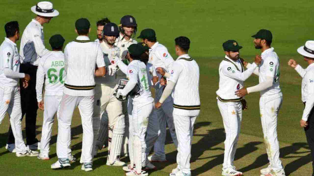 PAK vs ENG: ಇಮ್ರಾನ್ ಖಾನ್ ಮೇಲೆ ಗುಂಡಿನ ದಾಳಿ; ಇಂಗ್ಲೆಂಡ್- ಪಾಕ್ ಮೊದಲ ಪಂದ್ಯ ಸ್ಥಳಾಂತರ..!