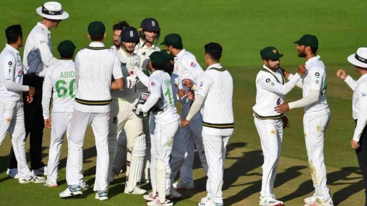 PAK vs ENG: ಇಮ್ರಾನ್ ಖಾನ್ ಮೇಲೆ ಗುಂಡಿನ ದಾಳಿ; ಇಂಗ್ಲೆಂಡ್- ಪಾಕ್ ಮೊದಲ ಪಂದ್ಯ ಸ್ಥಳಾಂತರ..!