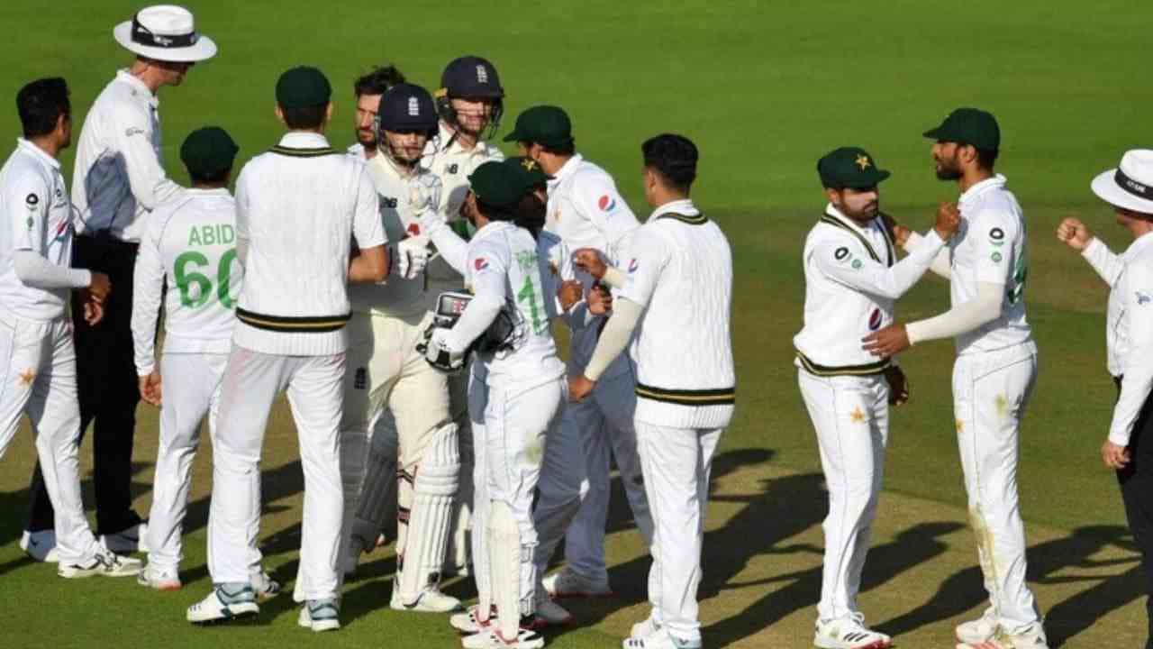 PAK vs ENG: ಇಮ್ರಾನ್ ಖಾನ್ ಮೇಲೆ ಗುಂಡಿನ ದಾಳಿ; ಇಂಗ್ಲೆಂಡ್- ಪಾಕ್ ಮೊದಲ ಪಂದ್ಯ ಸ್ಥಳಾಂತರ..! PAK vs ENG: ಇಮ್ರಾನ್ ಖಾನ್ ಮೇಲೆ ಗುಂಡಿನ ದಾಳಿ; ಇಂಗ್ಲೆಂಡ್- ಪಾಕ್ ಮೊದಲ ಪಂದ್ಯ ಸ್ಥಳಾಂತರ..!