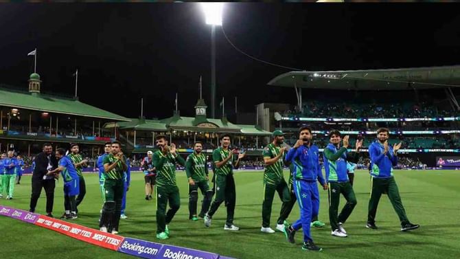 PAK vs NZ: ಪವರ್ಪ್ಲೇ ಮುಗಿದ ತಕ್ಷಣವೇ ಗೆಲುವು ನಿರ್ಧಾರವಾಯಿತು! ಪಾಕ್ ಓಪನರ್ ರಿಜ್ವಾನ್ PAK vs NZ: ಪವರ್ಪ್ಲೇ ಮುಗಿದ ತಕ್ಷಣವೇ ಗೆಲುವು ನಿರ್ಧಾರವಾಯಿತು! ಪಾಕ್ ಓಪನರ್ ರಿಜ್ವಾನ್
