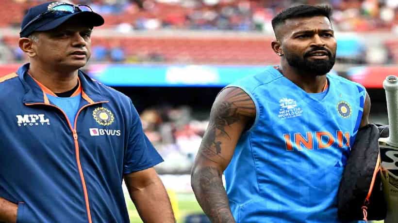 ಬರೋಬ್ಬರಿ 10 ಕೋಟಿ ರೂ. ಸಂಭಾವನೆ; ದ್ರಾವಿಡ್ ಕೋಚಿಂಗ್ನಲ್ಲಿ ಏಷ್ಯಾಕಪ್ಪು ಬರಲಿಲ್ಲ, ವಿಶ್ವಕಪ್ಪೂ ಬರಲಿಲ್ಲ..!