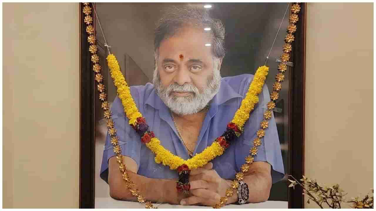 Ambareesh Death Anniversary: ‘ಕ್ಷಣಕ್ಷಣವೂ ನೆನಪಾಗಿ ನನ್ನೊಂದಿಗೆ ಇದ್ದೀರಿ’; ಅಂಬಿ ಪುಣ್ಯ ಸ್ಮರಣೆಗೆ ಸುಮಲತಾ ಭಾವುಕ ಮಾತು