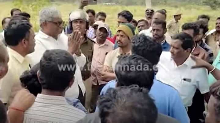 ಅನಾಹುತ ತಪ್ಪಿಸಿ ಪ್ರಯಾಣಿಕರ ಜೀವ ಉಳಿಸಿದ ಕೆಎಸ್ ಆರ್ ಟಿಸಿ ಬಸ್ ಚಾಲಕನನ್ನು ಗ್ರಾಮಸ್ಥರು ಹೊಗಳಿದರೆ ಡಿಪೋ ಅಧಿಕಾರಿಗಳು ತೆಗಳಿದರು! ಅನಾಹುತ ತಪ್ಪಿಸಿ ಪ್ರಯಾಣಿಕರ ಜೀವ ಉಳಿಸಿದ ಕೆಎಸ್ ಆರ್ ಟಿಸಿ ಬಸ್ ಚಾಲಕನನ್ನು ಗ್ರಾಮಸ್ಥರು ಹೊಗಳಿದರೆ ಡಿಪೋ ಅಧಿಕಾರಿಗಳು ತೆಗಳಿದರು!
