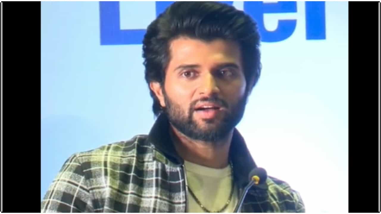 Vijay Deverakonda: ಅಂಗಾಂಗ ದಾನಕ್ಕೆ ನೋಂದಣಿ ಮಾಡಿಸಿದ ವಿಜಯ್ ದೇವರಕೊಂಡ; ಸಾಥ್ ನೀಡಿದ ತಾಯಿ ಮಾಧವಿ Vijay Deverakonda: ಅಂಗಾಂಗ ದಾನಕ್ಕೆ ನೋಂದಣಿ ಮಾಡಿಸಿದ ವಿಜಯ್ ದೇವರಕೊಂಡ; ಸಾಥ್ ನೀಡಿದ ತಾಯಿ ಮಾಧವಿ