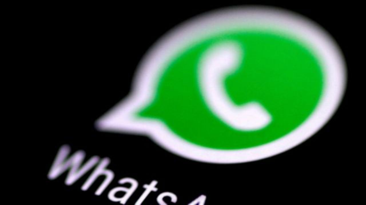Tech Tips: ಹೊಸ ಫೀಚರ್ ಪರಿಚಯಿಸಿದ WhatsApp, ನಿಮ್ಮ ವಾಟ್ಸಾಪ್ನಲ್ಲೂ ಸಮೀಕ್ಷೆ ಮಾಡಬಹುದು, ಹಂತಗಳು ಇಲ್ಲಿದೆ. Tech Tips: ಹೊಸ ಫೀಚರ್ ಪರಿಚಯಿಸಿದ WhatsApp, ನಿಮ್ಮ ವಾಟ್ಸಾಪ್ನಲ್ಲೂ ಸಮೀಕ್ಷೆ ಮಾಡಬಹುದು, ಹಂತಗಳು ಇಲ್ಲಿದೆ.