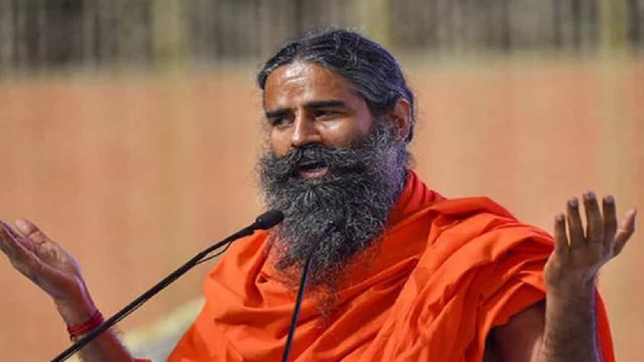 Ramdev Controversy: ಮಹಿಳೆಯರ ಬಗ್ಗೆ ಬಾಬಾ ರಾಮದೇವ್ ವಿವಾದಾತ್ಮಕ ಹೇಳಿಕೆ; ಈ ರೀತಿ ನಾಲಿಗೆ ಹರಿಬಿಟ್ಟಿದ್ದು ಇದೇ ಮೊದಲನೇನಲ್ಲ! Ramdev Controversy: ಮಹಿಳೆಯರ ಬಗ್ಗೆ ಬಾಬಾ ರಾಮದೇವ್ ವಿವಾದಾತ್ಮಕ ಹೇಳಿಕೆ; ಈ ರೀತಿ ನಾಲಿಗೆ ಹರಿಬಿಟ್ಟಿದ್ದು ಇದೇ ಮೊದಲನೇನಲ್ಲ!