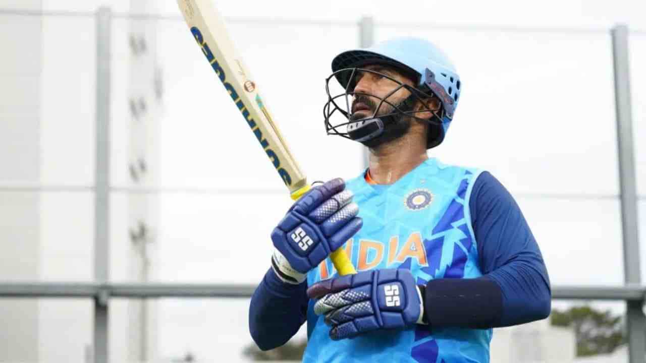 ‘ನನ್ನೇಲ್ಲ ಸಹ ಆಟಗಾರರಿಗೆ ಧನ್ಯವಾದಗಳು’: ನಿವೃತ್ತಿಯ ಮುನ್ಸೂಚನೆ ನೀಡಿದ್ರಾ ದಿನೇಶ್ ಕಾರ್ತಿಕ್..? ‘ನನ್ನೇಲ್ಲ ಸಹ ಆಟಗಾರರಿಗೆ ಧನ್ಯವಾದಗಳು’: ನಿವೃತ್ತಿಯ ಮುನ್ಸೂಚನೆ ನೀಡಿದ್ರಾ ದಿನೇಶ್ ಕಾರ್ತಿಕ್..?
