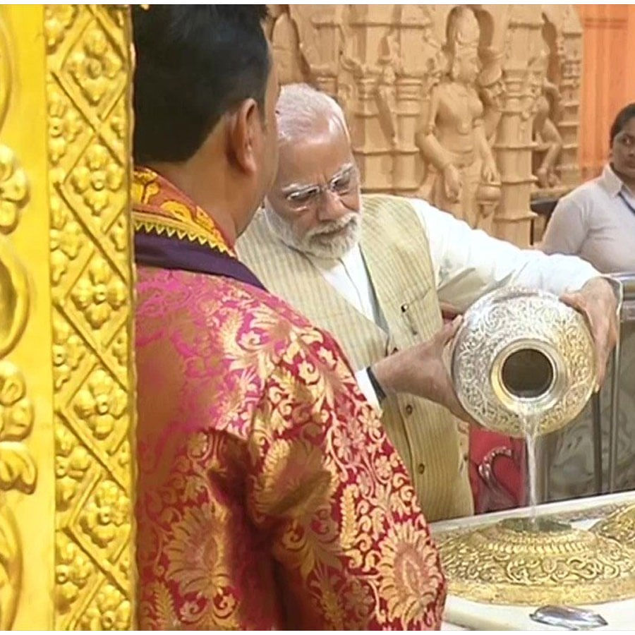 ಸೋಮನಾಥನಿಗೆ ಮೋದಿ ಪೂಜೆ