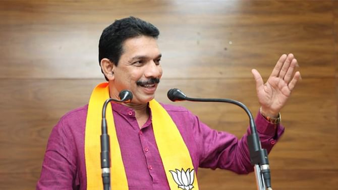 ಚರಂಡಿ, ಮೋರಿ ಸಣ್ಣ ಸಣ್ಣ ವಿಚಾರ ಬಿಟ್ಟು ಲವ್ ಜಿಹಾದ್ ನಿಲ್ಲಿಸಲು ಹೋರಾಟಬೇಕು -ನಳಿನ್ ಕುಮಾರ್ ಕಟೀಲ್ ಚರಂಡಿ, ಮೋರಿ ಸಣ್ಣ ಸಣ್ಣ ವಿಚಾರ ಬಿಟ್ಟು ಲವ್ ಜಿಹಾದ್ ನಿಲ್ಲಿಸಲು ಹೋರಾಟಬೇಕು -ನಳಿನ್ ಕುಮಾರ್ ಕಟೀಲ್