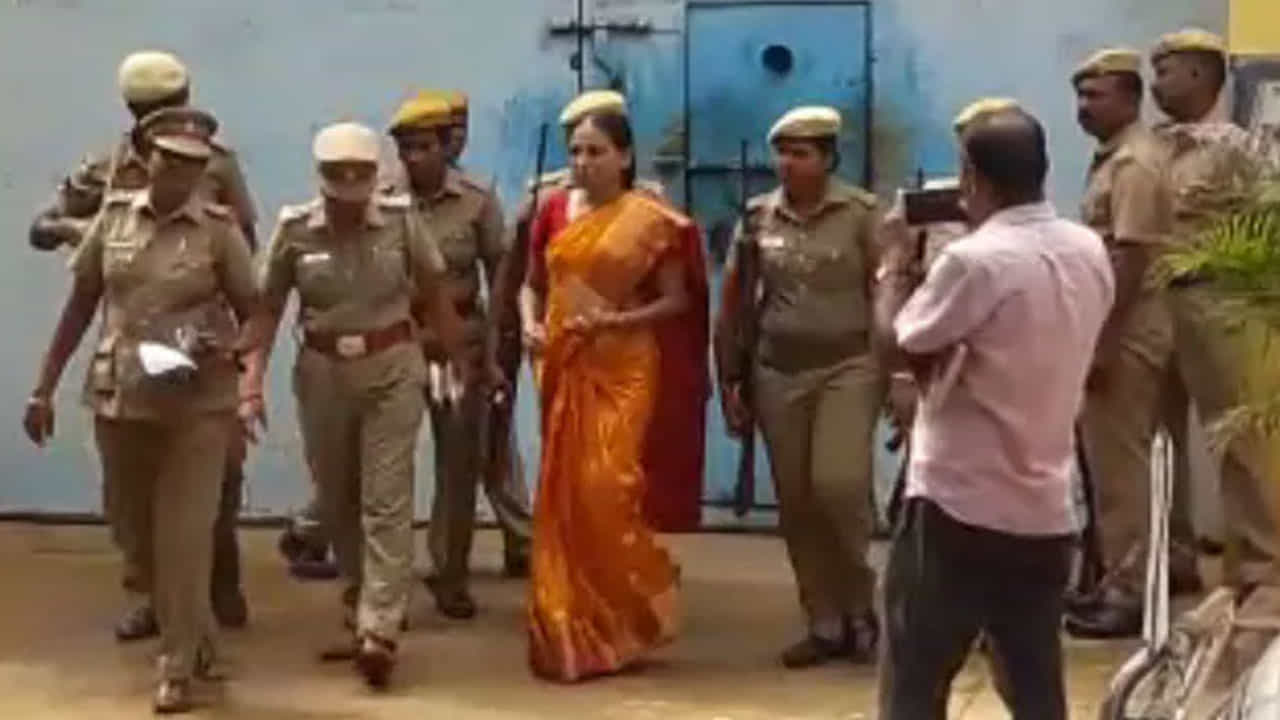 ರಾಜೀವ್ ಗಾಂಧಿ ಹಂತಕರ ಬಿಡುಗಡೆ; ಸೋನಿಯಾ ಗಾಂಧಿ ಅಭಿಪ್ರಾಯಕ್ಕೆ ಸಹಮತವಿಲ್ಲ ಎಂದ ಕಾಂಗ್ರೆಸ್ ರಾಜೀವ್ ಗಾಂಧಿ ಹಂತಕರ ಬಿಡುಗಡೆ; ಸೋನಿಯಾ ಗಾಂಧಿ ಅಭಿಪ್ರಾಯಕ್ಕೆ ಸಹಮತವಿಲ್ಲ ಎಂದ ಕಾಂಗ್ರೆಸ್
