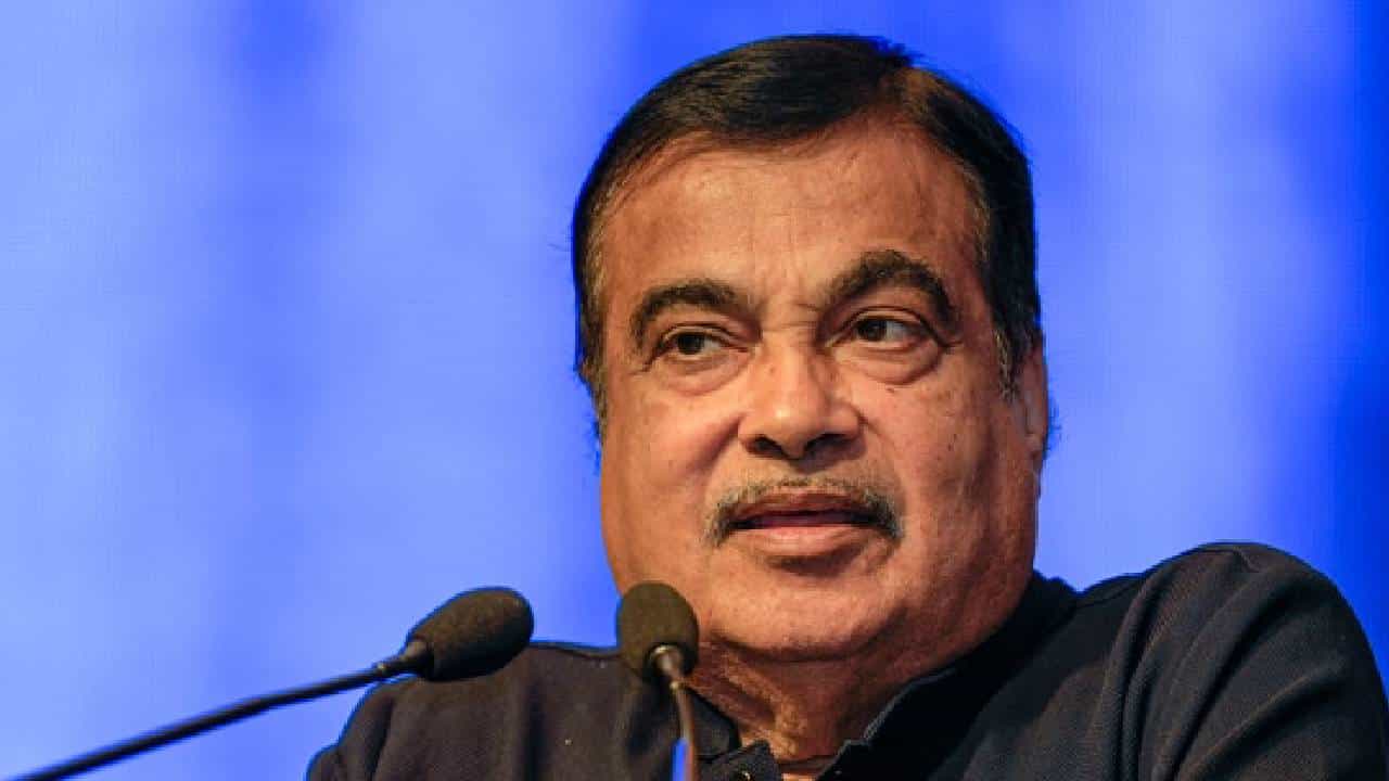 Nitin Gadkari: 2024ರ ವೇಳೆಗೆ ಭಾರತದ ರಸ್ತೆಗಳು ಅಮೆರಿಕದ ರಸ್ತೆಗಿಂತ ಉತ್ತಮವಾಗಿರುತ್ತವೆ; ನಿತಿನ್ ಗಡ್ಕರಿ ಭರವಸೆ Nitin Gadkari: 2024ರ ವೇಳೆಗೆ ಭಾರತದ ರಸ್ತೆಗಳು ಅಮೆರಿಕದ ರಸ್ತೆಗಿಂತ ಉತ್ತಮವಾಗಿರುತ್ತವೆ; ನಿತಿನ್ ಗಡ್ಕರಿ ಭರವಸೆ