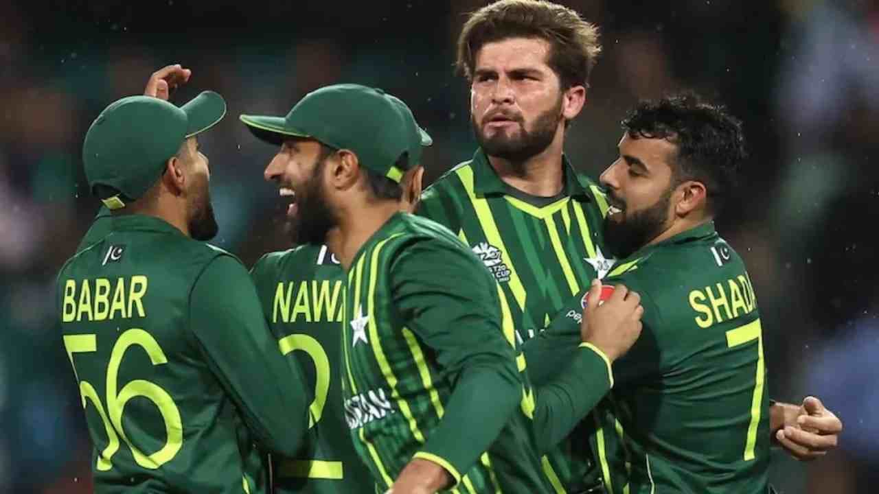 NZ vs PAK: ಕಿವೀಸ್ ಕಿವಿ ಹಿಂಡಿದ ಬಾಬರ್ ಪಡೆ; ವಿಶ್ವಕಪ್ ಫೈನಲ್ಗೆ ಎಂಟ್ರಿಕೊಟ್ಟ ಪಾಕಿಸ್ತಾನ..! NZ vs PAK: ಕಿವೀಸ್ ಕಿವಿ ಹಿಂಡಿದ ಬಾಬರ್ ಪಡೆ; ವಿಶ್ವಕಪ್ ಫೈನಲ್ಗೆ ಎಂಟ್ರಿಕೊಟ್ಟ ಪಾಕಿಸ್ತಾನ..!